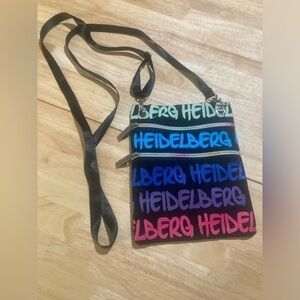 Robin Ruth Heidelberg crossbody bag in EUC. Two front pockets for storage